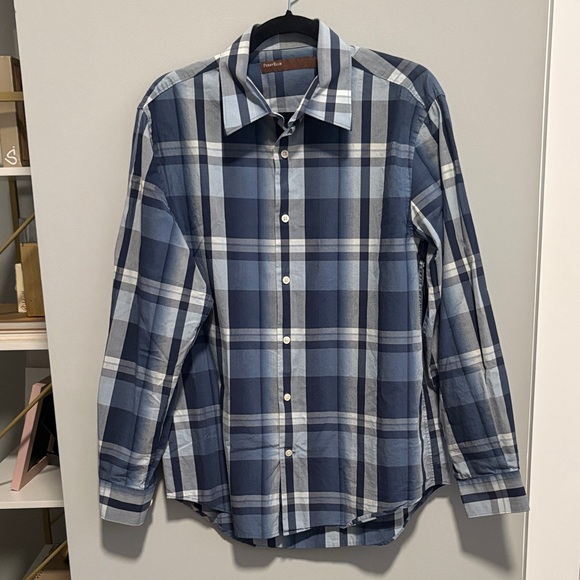 Perry Ellis Navy and Light Blue Plaid Shirt - Picture 1 of 4